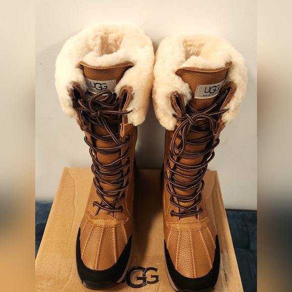 Brand new - UGG ADIRONDACK Tall BOOT III Snow Boot womens, chestnut - Picture 5 of 8